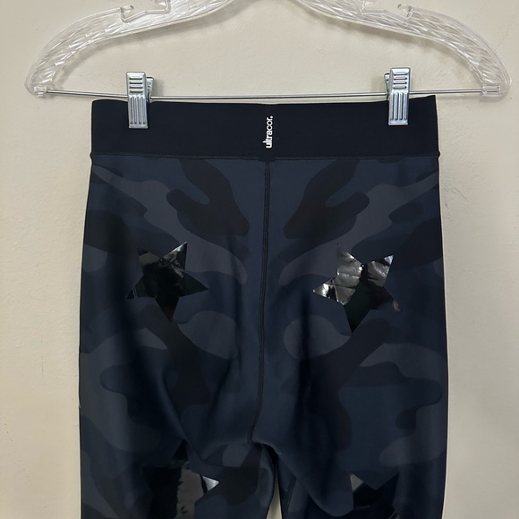 Ultracor Knockout Camo Star Leggings! Smokey Blue / Black Color - Picture 8 of 9